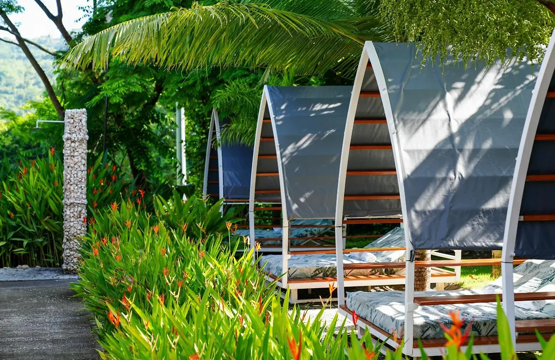 Nammbú Beach Front Bungalows-1